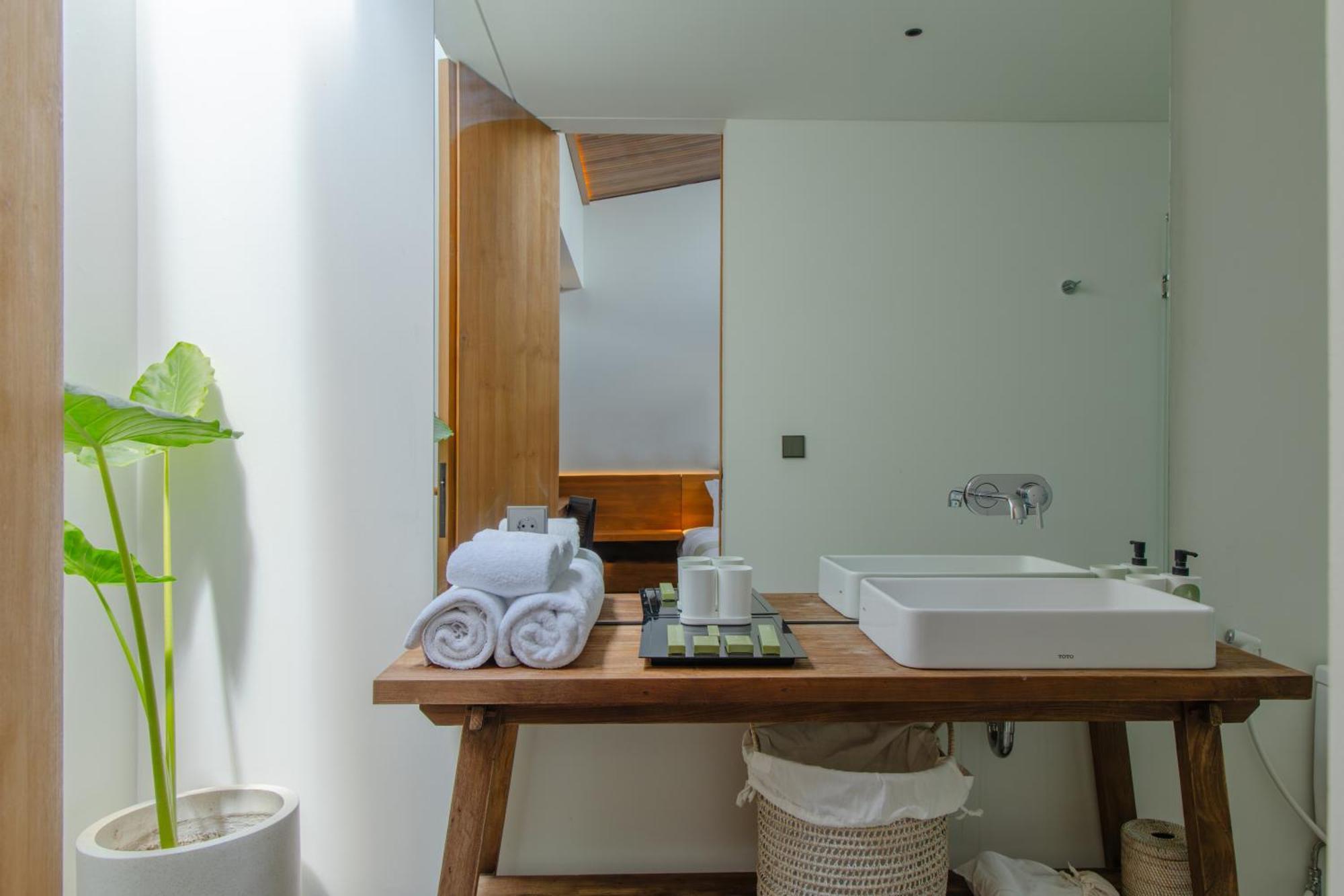Domisili Villas Canggu Bali By Fays Hospitality エクステリア 写真